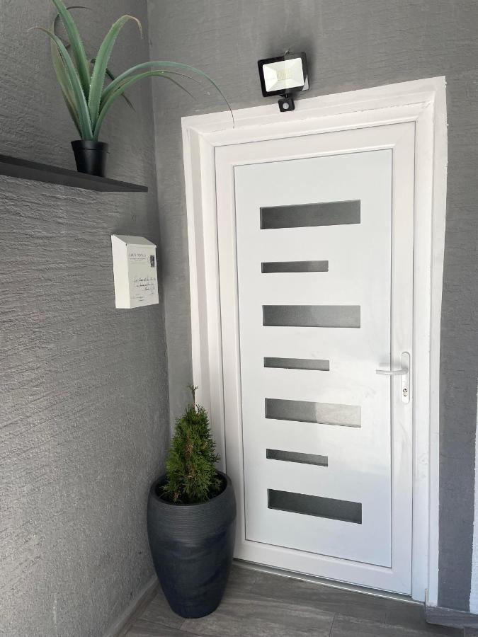 Apartman S M4 With The View Kali Exteriör bild