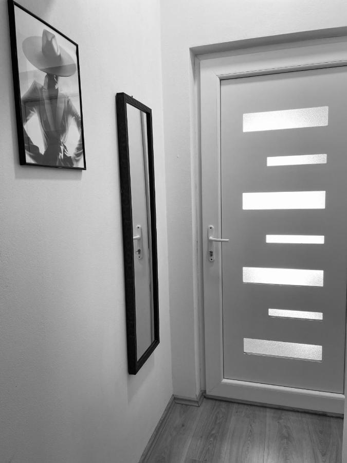 Apartman S M4 With The View Kali Exteriör bild