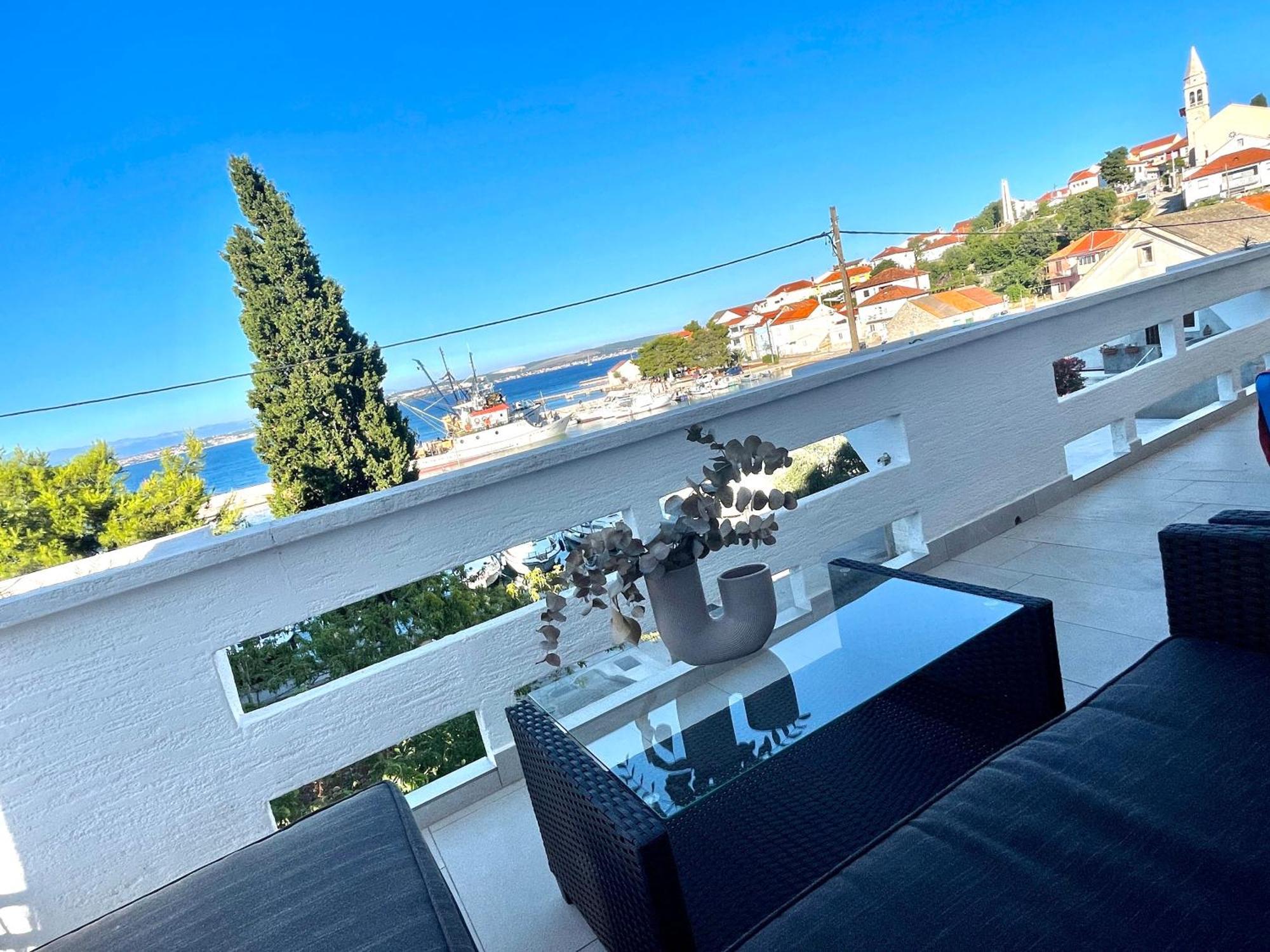 Apartman S M4 With The View Kali Exteriör bild